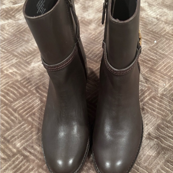 Tory Burch Brown Heeled Boots. Brand new without box with dust bag size 7.5. - Picture 5 of 7